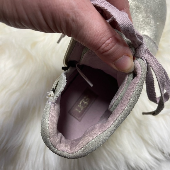 UGG Schyler high top sneakers youth size 3 - Picture 6 of 10